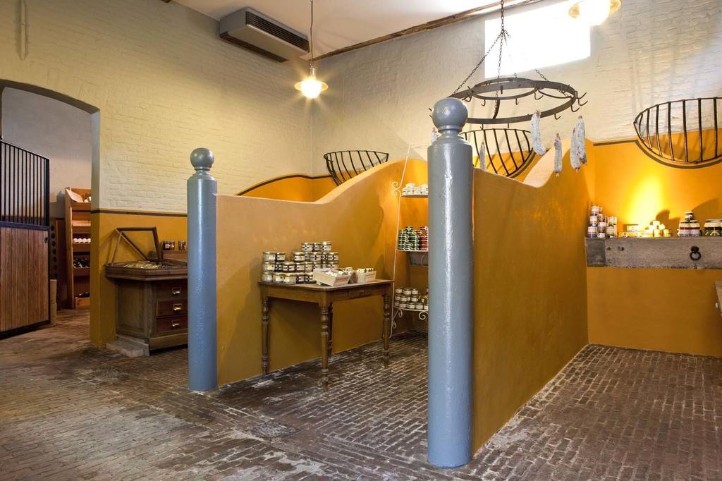فندق Lozerkasteel Kruishoutem المظهر الخارجي الصورة